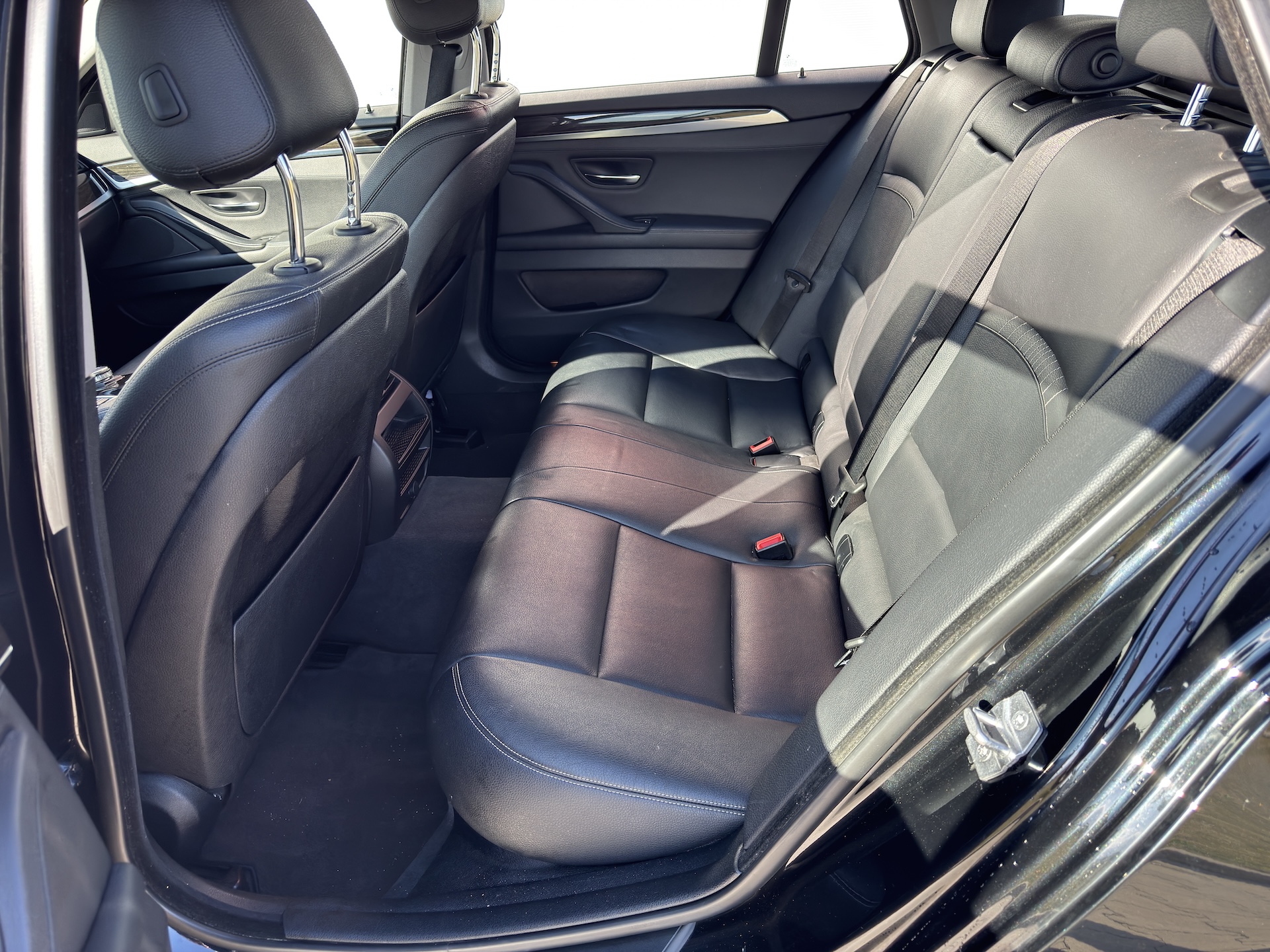 BMW 520d Touring Automat 190 KM | Skóra | Navi Pro | LED | Luxury - obrazek 17