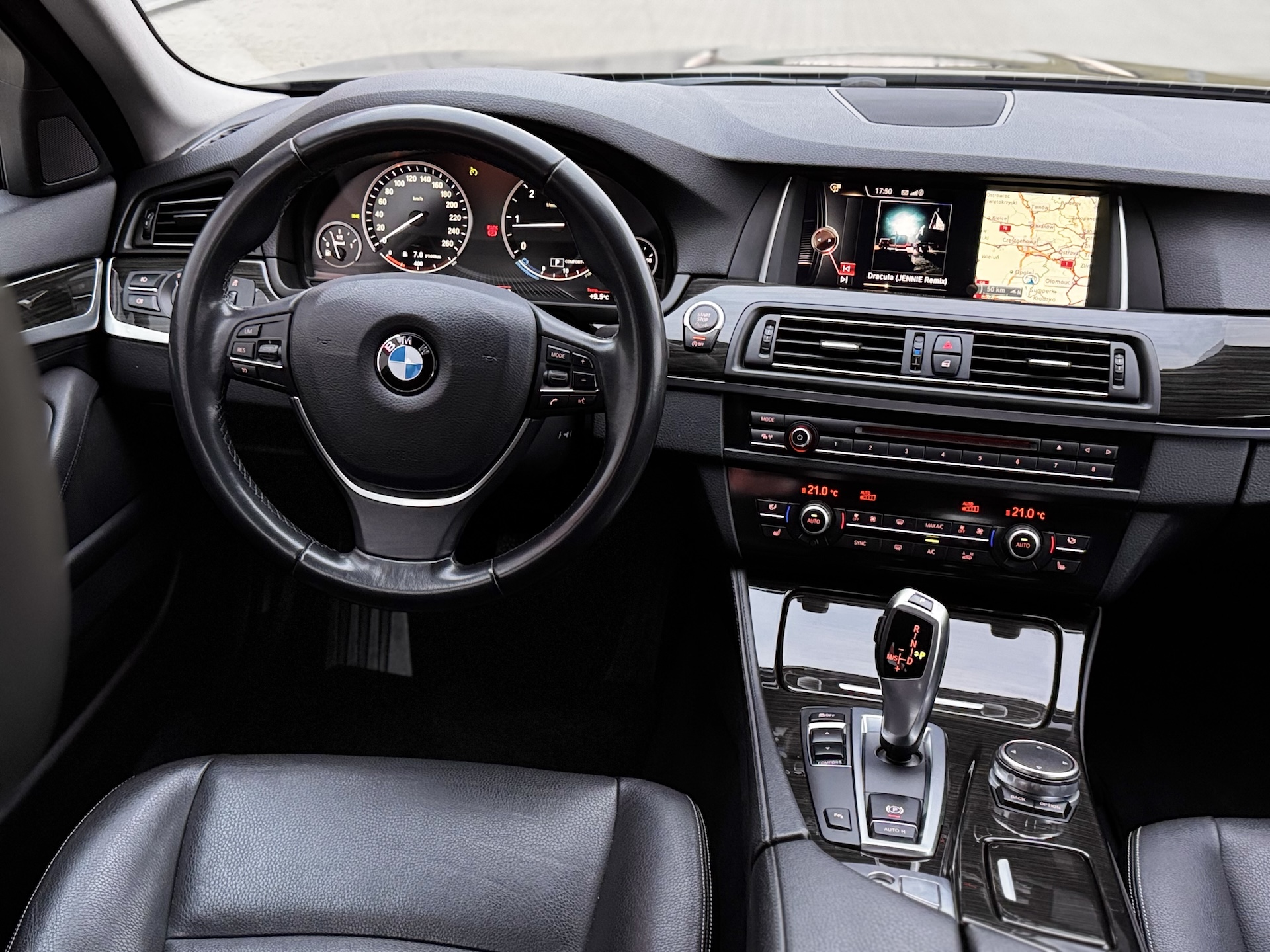 BMW 520d Touring Automat 190 KM | Skóra | Navi Pro | LED | Luxury - obrazek 23