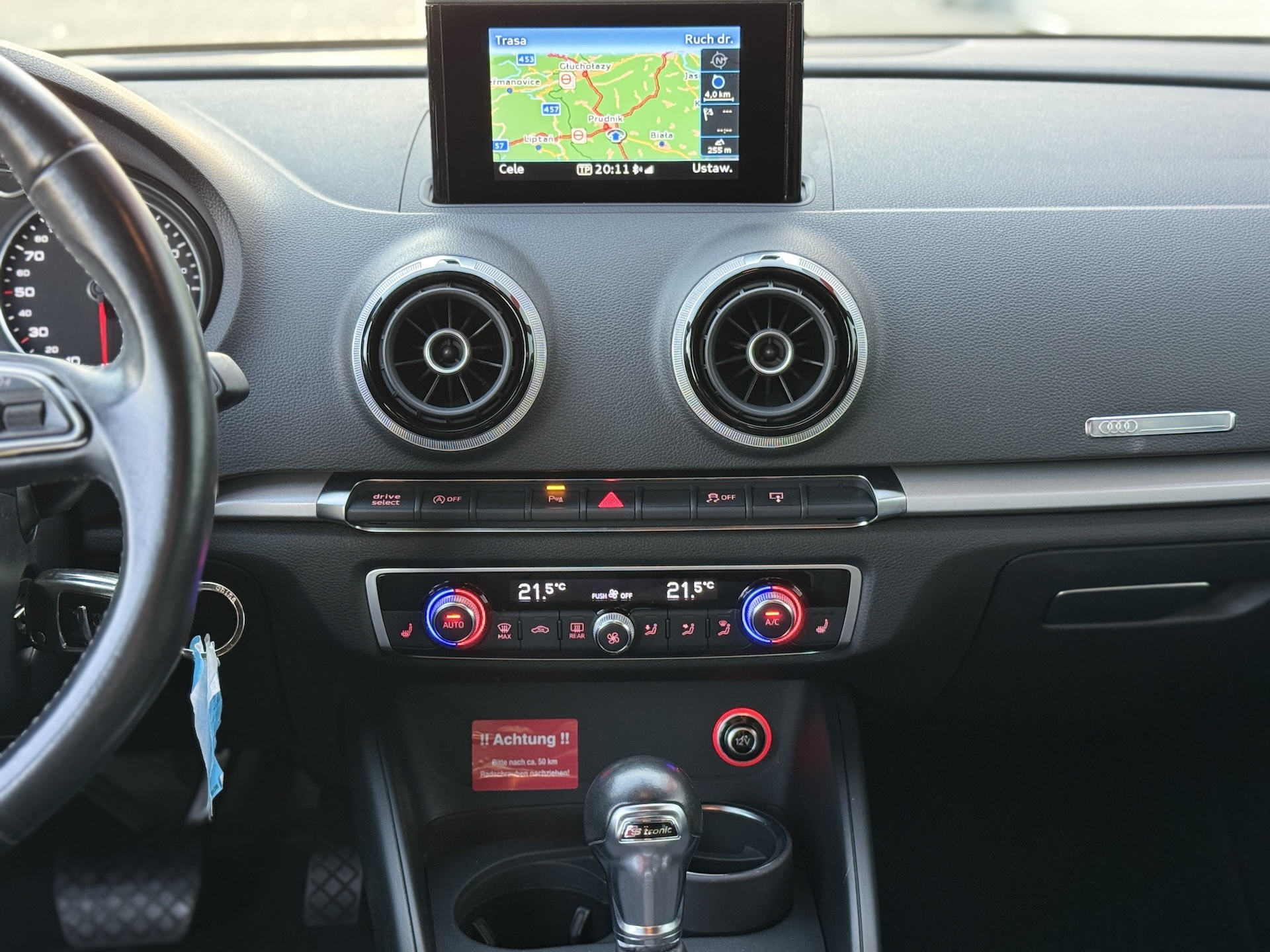 Audi A3 Sportback 2.0 TDI 150 KM | 2016 | S-line Selection | S-tronic - obrazek 30