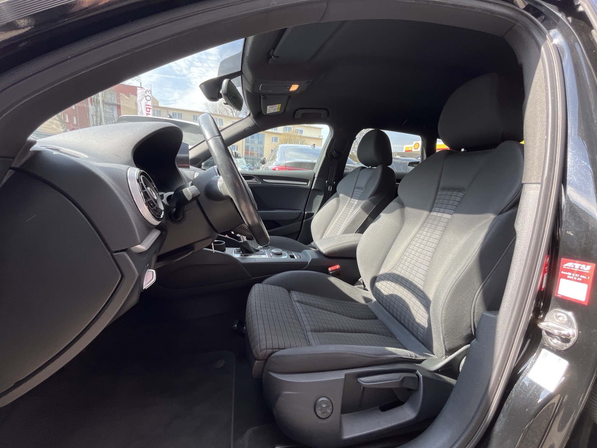 Audi A3 Sportback 2.0 TDI 150 KM | 2016 | S-line Selection | S-tronic - obrazek 7