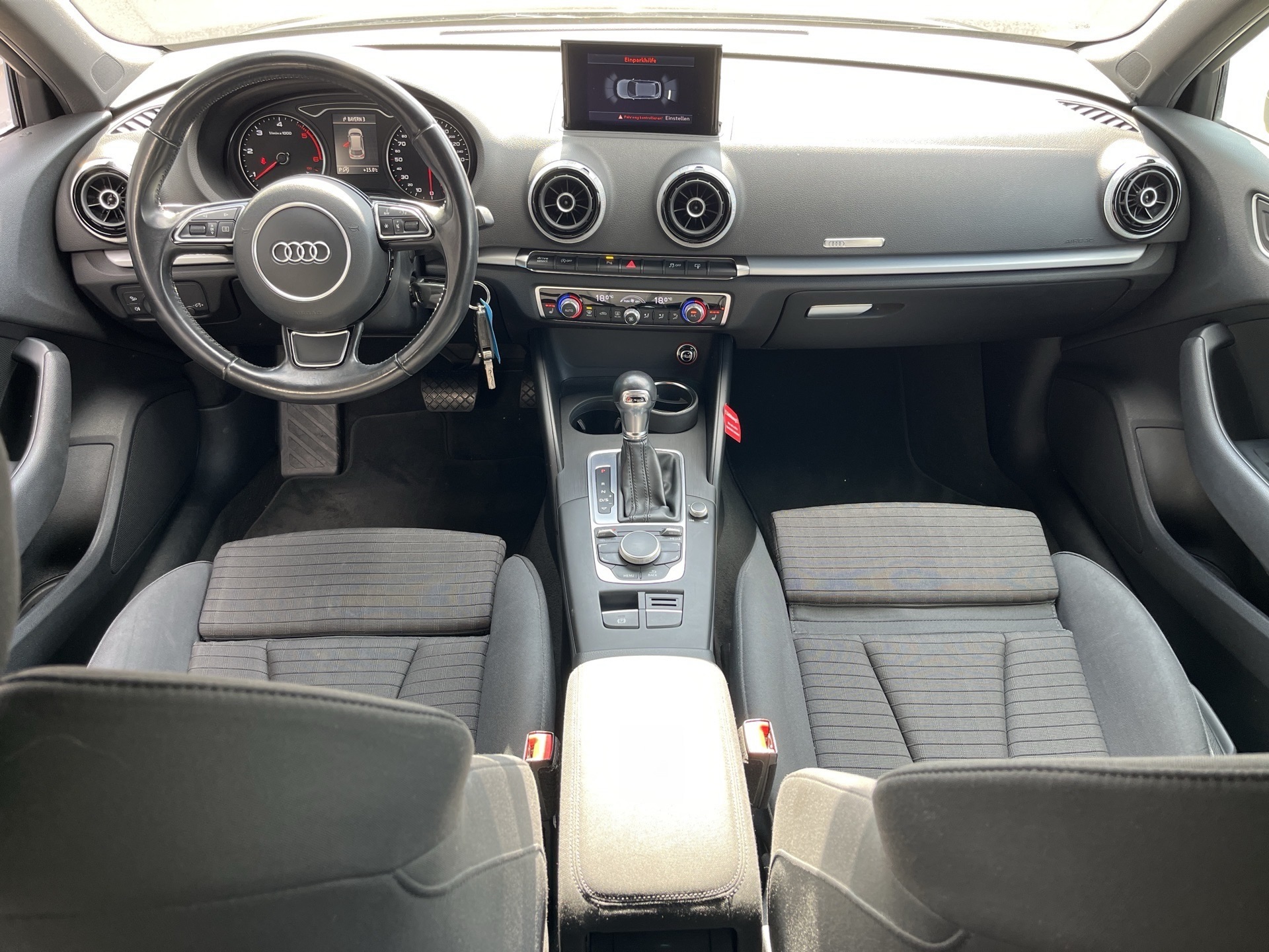 Audi A3 Sportback 2.0 TDI 150 KM | 2016 | S-line Selection | S-tronic - obrazek 8