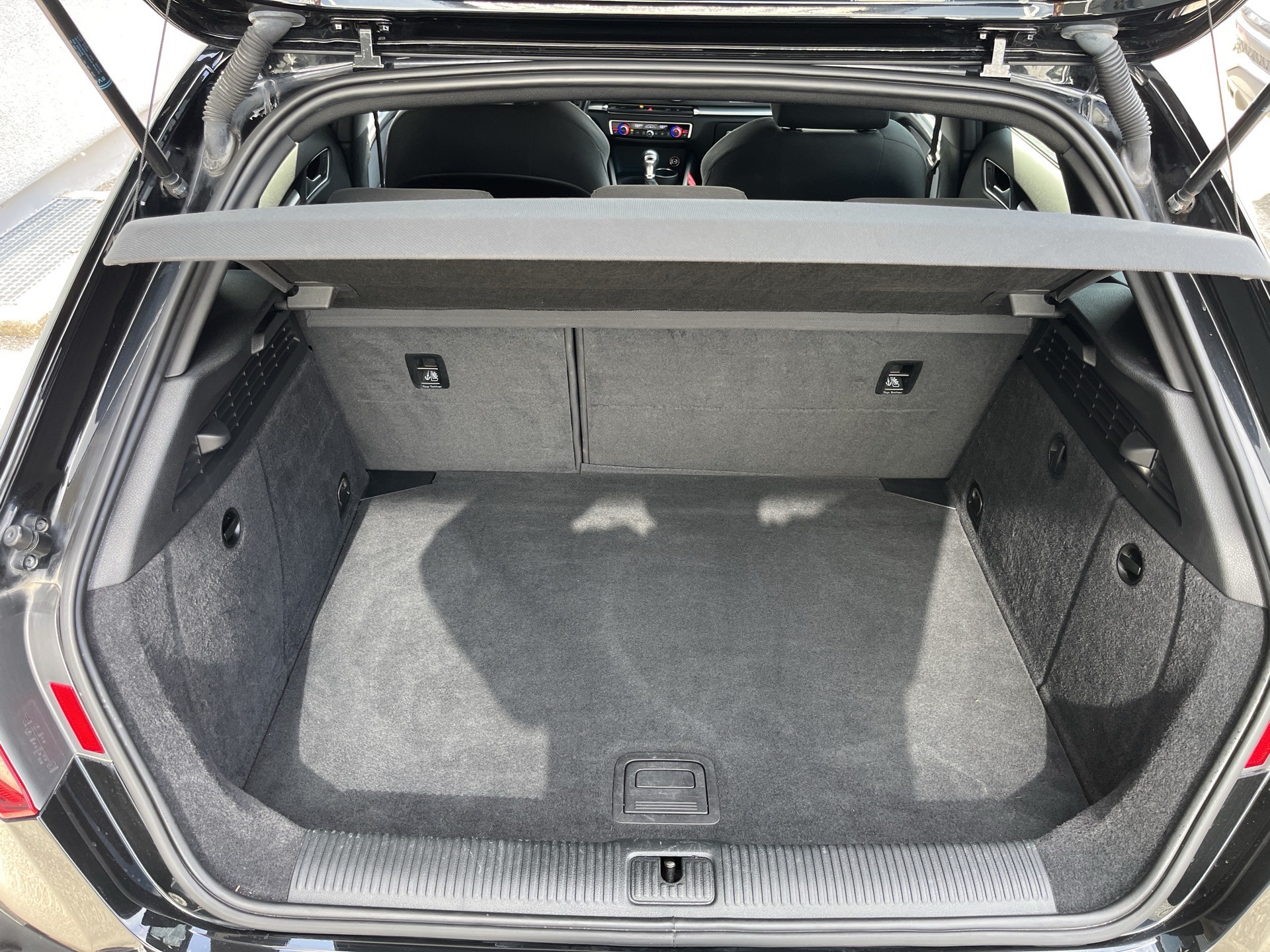 Audi A3 Sportback 2.0 TDI 150 KM | 2016 | S-line Selection | S-tronic - obrazek 14